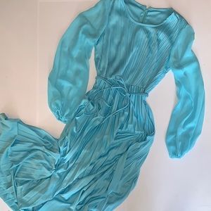 Vintage Baby Blue Maxi Dress Pleated Skirt Size 12 Long Sleeves
